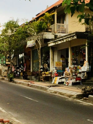 Straße Jalan Monkey Forest