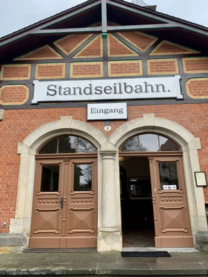 Eingang Standseilbahn